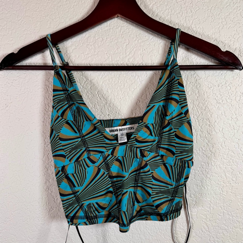 Urban Outfitters Blue and Black Patterned Crop Top XS NWOT